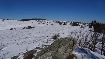 Au sommet, vue sur PSH.