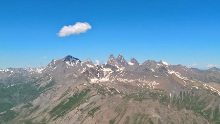 Du Sommet, le massif du Goléon et des aiguilles d’Arves