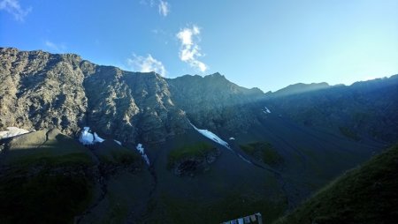 La face nord de l’Aiguille d’Argentière (3237m) au soir