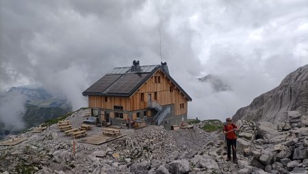 Refuge de la Pointe Percée