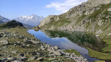 Lac du Petit avec grands reflets