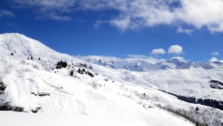  Vers l’Aiguille Croche et massif du Mont Blanc