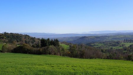 Monts du Lyonnais et Pilat séparés par la nappe de brouillard du Gier