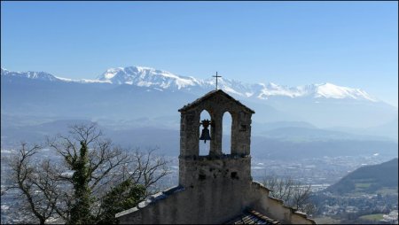 Il y a quelque chose qui cloche : ça serait mieux qu’il y en ait deux.