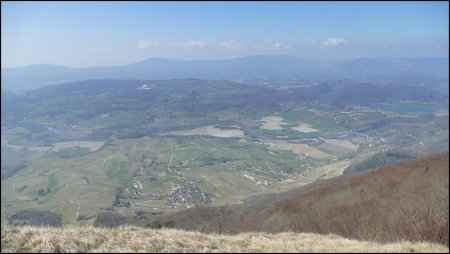 Dommage que l’atmosphère soit si brumeuse.