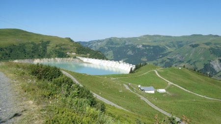 Descente vers le barrage