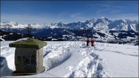 Sommet du Christomet et massif du Mont Blanc