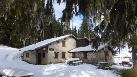 Refuge du crêt du Poulet