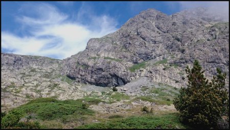 Le Banc, le couloir, et la Crête des Barres.