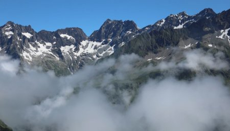 Un beau panorama se dégage 