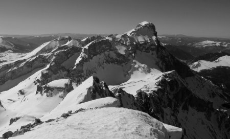 Majestueux Grand Ferrand.