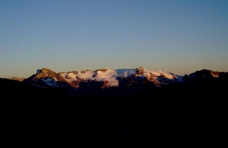 Lever de Soleil sur la Vanoise.