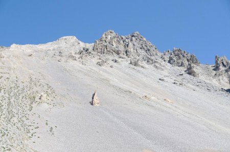 Le pierrier à traverser