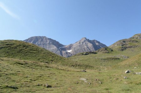 Le Taillon et les Gabiétous vus des environs du Lac des Espécières