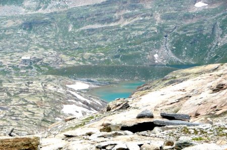 Lacs Blanc, Noir et refuge du Carro