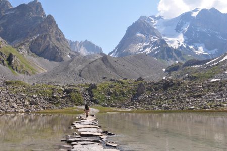 lac des vaches avec Grande Casse au fond