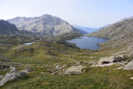 On s’élève en direction du col de Montardo.