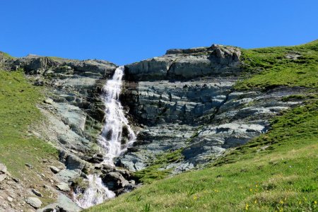 Cascade sous le point 2544