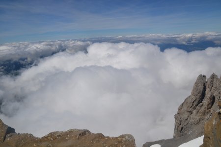 ...la tête au dessus des nuages...