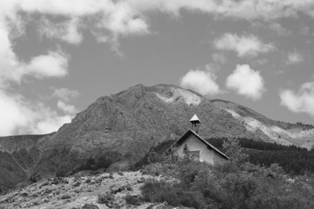 Chapelle Saint-Pierre devant Rochegrand