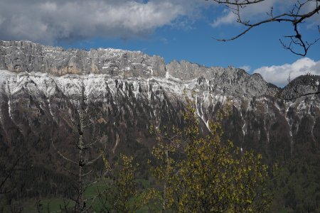 Falaises du Parmelan et col du Pertuis.