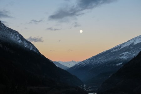 Aube dans la vallée