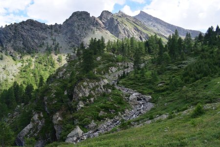 La crête des Lauzes.