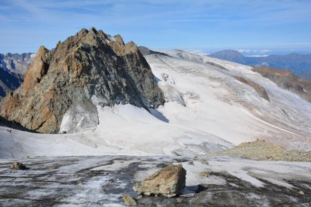 Le glacier fait grise mine