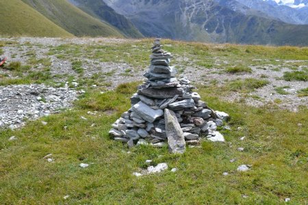 Cairn au col