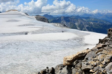 Le glacier de la Roche Ferran