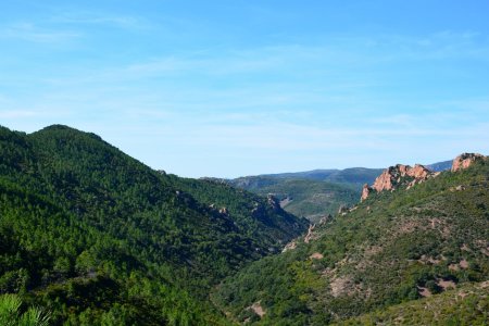 Vers le nord du massif