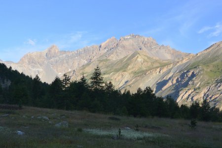 On est en Ubaye ; de l’autre côté c’est le Queyras.