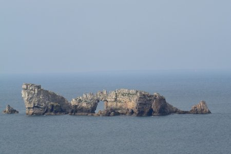 Zoom sur le Rocher du Lion (ou Ar Gest ... en breton !).
