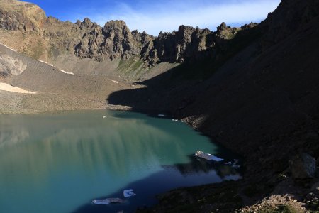 On monte vers le Col des Grangettes pour le point de vue