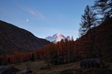 Coucher de soleil sur l’Aiguille Verte