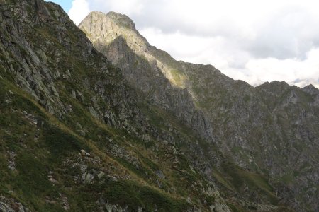 Le Grun du Roux au passage.