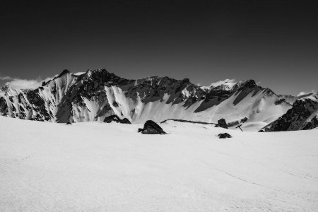 Le profil esthétique des Aiguilles de la Grande Moendaz (2697m)