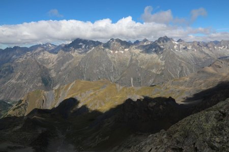 Côté Valgaudemar avec l’Olan, la Cime du Vallon et les Rouies.