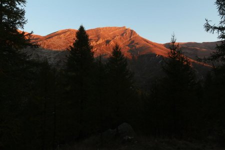 Lever de soleil sur la Roccia Ferra.