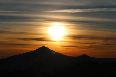 Coucher de soleil au-dessus de Toussière.