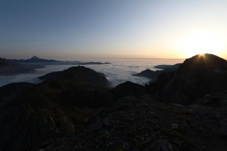 Viso et Val Maira sous les nuages.