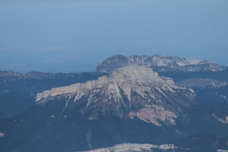 Chamechaude et Grande Sure derrière