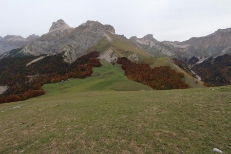 Descente sur le col de la Croix.