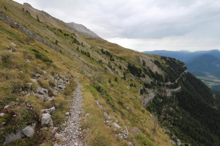 Dans le rétro à la descente par le sentier de l’Hirondelle.