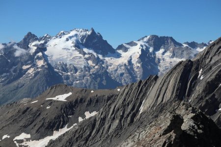 Roche caractéristique