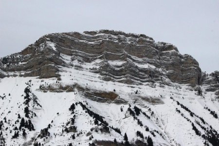 L’impressionnante face est de Chamechaude