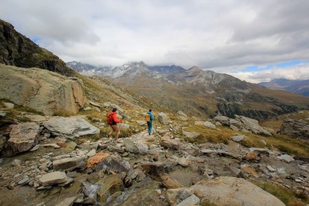 Le temps se découvre à la descente.