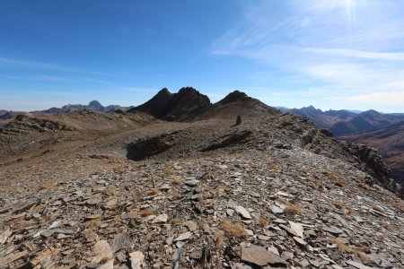 À la baisse de la Madeleine.