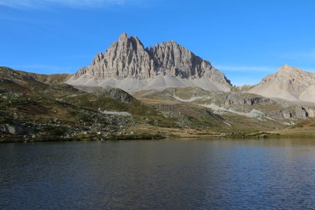 Le Grand Séru, constitué de dolomie.