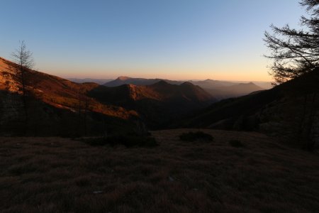 Coucher de soleil à la descente.